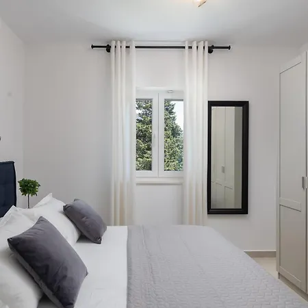 Mirta Appartamento Bol