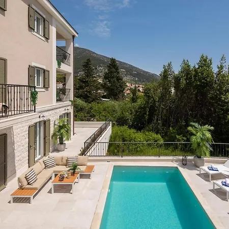 Mirta Apartment Bol